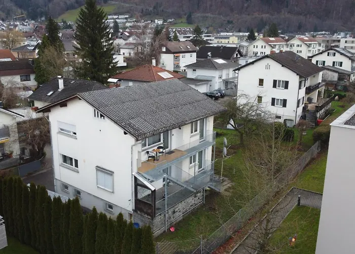 Crown Living Studios - Studio Fuer 2 Personen - Sitzplatz Auf Der Terrasse - Kostenloser Parkplatz - Self Check-In